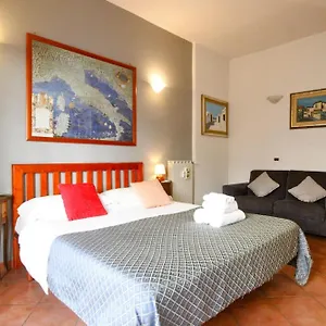 Holiday Flat In Central Location In , Rome Italie